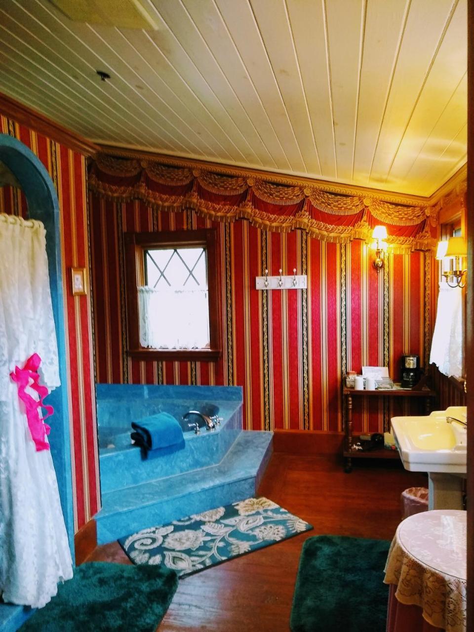 Weirsdale Shamrock Thistle & Crown B&B מראה חיצוני תמונה